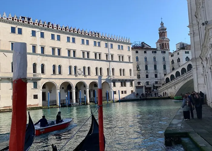 A Pochi Passi Da San Marco *